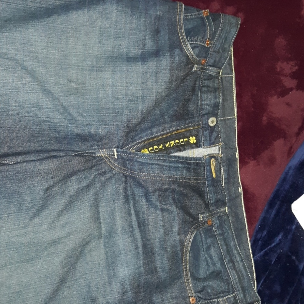 Lucky you Jean's